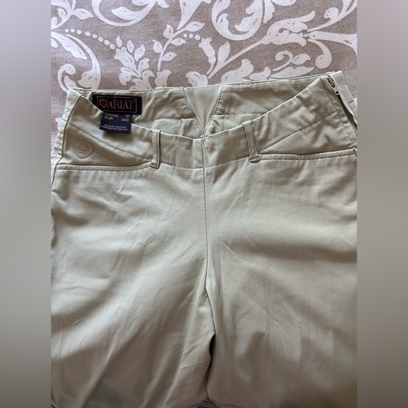 Children’s size 10 Ariat riding breeches (tan) - Picture 3 of 4